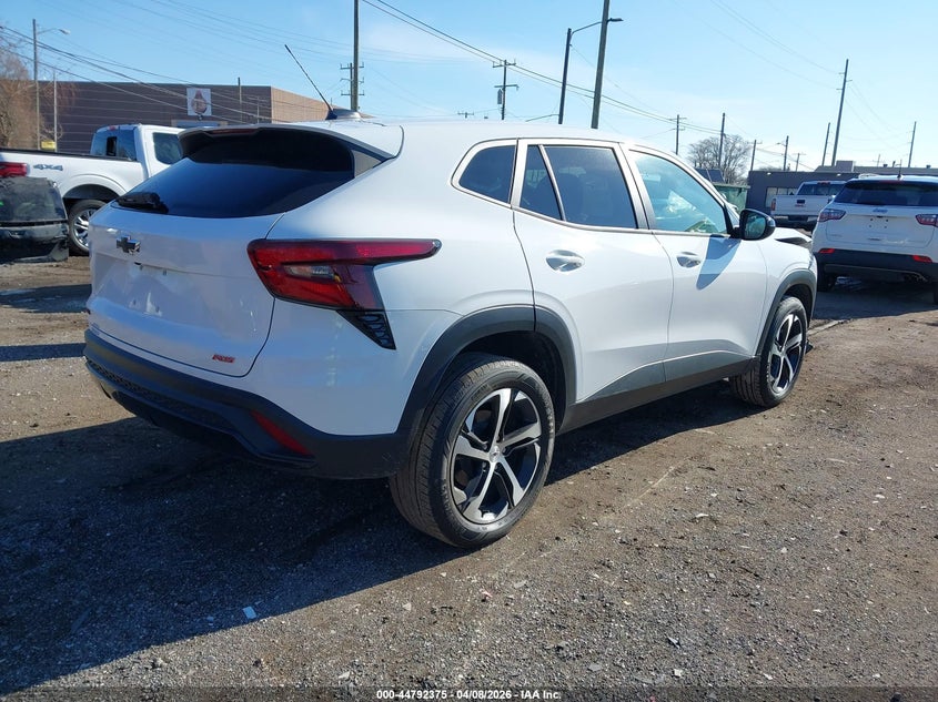 2024 Chevrolet Trax VIN KL77LGE27RC130102 IAAI salvage auction — FRONT END, Salvage Title, sold $4,975 on 2026-07-16 (photo 4)