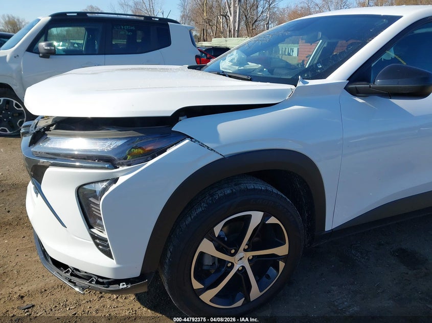 2024 Chevrolet Trax VIN KL77LGE27RC130102 IAAI salvage auction — FRONT END, Salvage Title, sold $4,975 on 2026-07-16 (photo 6)