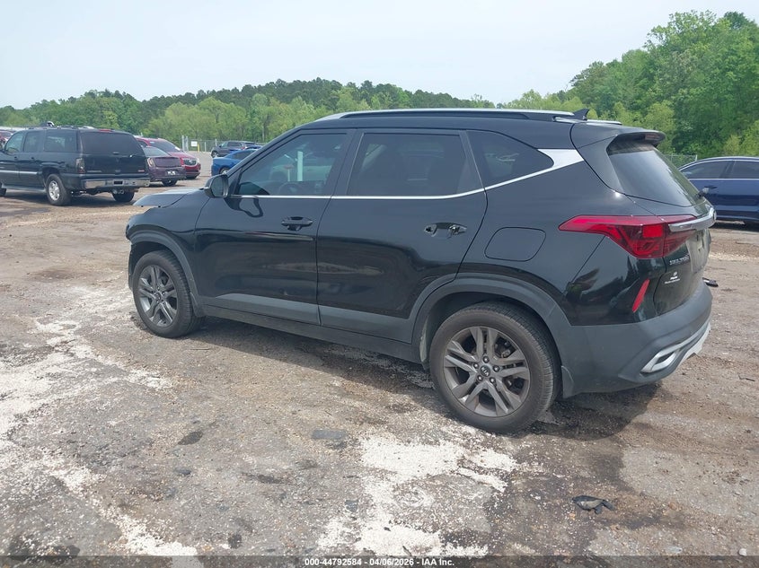 2021 Kia Seltos VIN KNDEU2AA6M7107354 IAAI salvage auction — FRONT END, Wait Title, sold $3,500 on 2026-07-15 (photo 3)