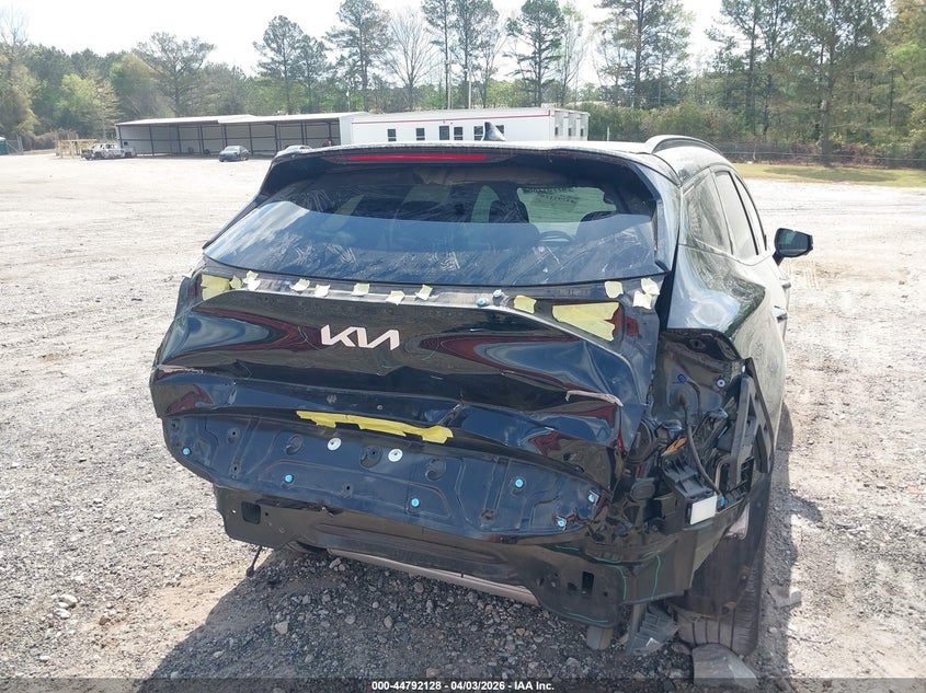 2025 Kia Sportage VIN 5XYK53DFXSG285376 IAAI salvage auction — REAR END, Salvage (Georgia), sold $12,000 on 2026-07-10 (photo 6)