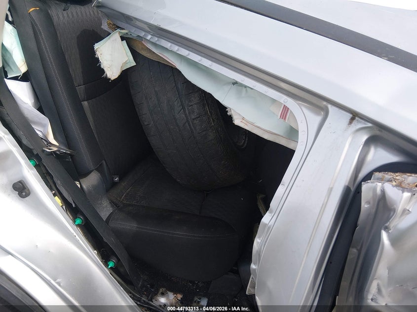2018 Nissan Rogue VIN KNMAT2MT8JP579825 IAAI salvage auction — ALL OVER, Junk Receipt (North Carolina), sold $150 on 2026-07-08 (photo 8)