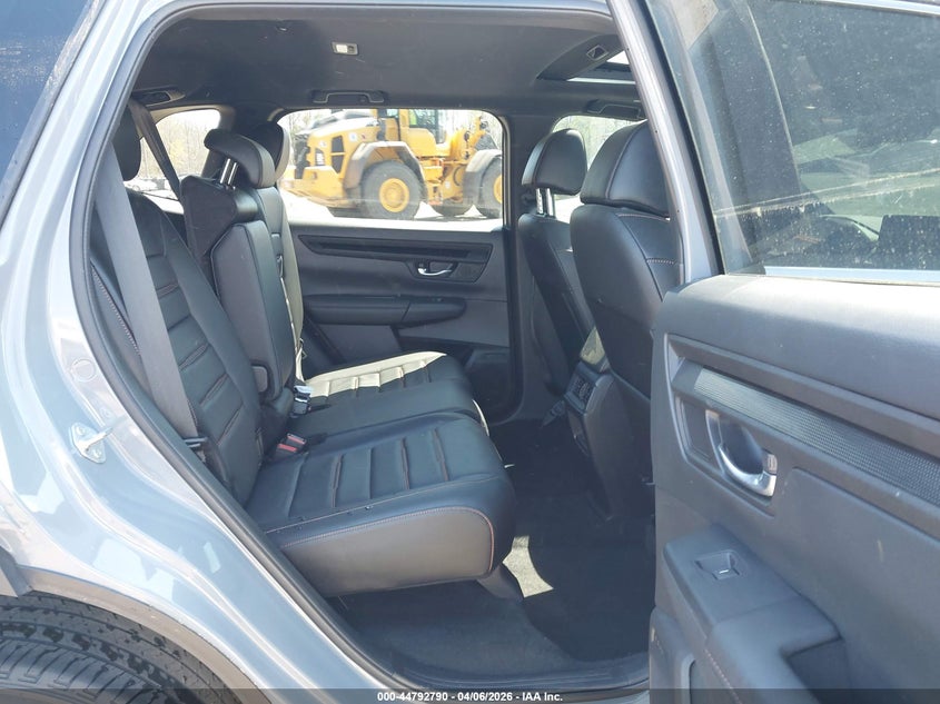 2025 Honda Cr-v VIN 7FARS6H84SE017892 IAAI salvage auction — LEFT SIDE, Wait Title, sold $15,850 on 2026-07-15 (photo 8)