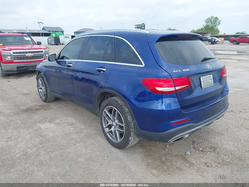 2017 Mercedes-benz Glc VIN WDC0G4JBXHF118238 IAAI salvage auction — FRONT END, Salvage Title, sold $5,950 on 2026-07-22 (photo 3)