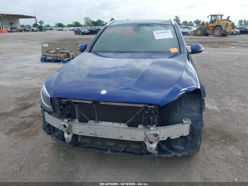 2017 Mercedes-benz Glc VIN WDC0G4JBXHF118238 IAAI salvage auction — FRONT END, Salvage Title, sold $5,950 on 2026-07-22 (photo 6)