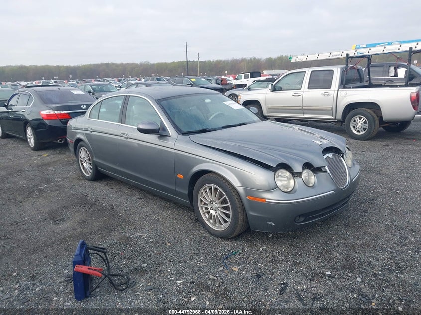 2006 Jaguar S type VIN SAJWA01A56FN57234 IAAI salvage auction — NORMAL WEAR, Clear (Michigan), sold $250 on 2026-07-13 (photo 1)