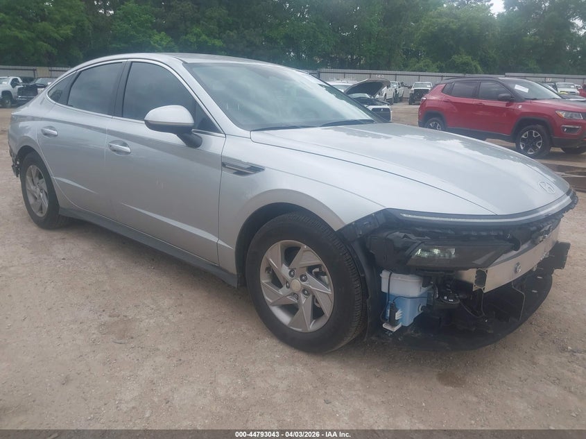 2025 Hyundai Sonata VIN KMHL24JAXSA460040 IAAI salvage auction — FRONT & REAR, Wait Title, sold $25 on 2026-07-30 (photo 1)