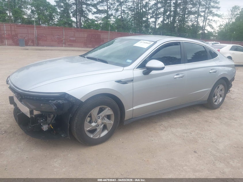 2025 Hyundai Sonata VIN KMHL24JAXSA460040 IAAI salvage auction — FRONT & REAR, Wait Title, sold $25 on 2026-07-30 (photo 2)