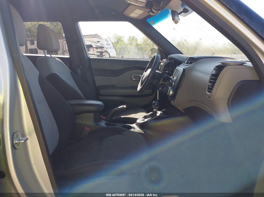 2019 Kia Soul VIN KNDJN2A22K7694718 IAAI salvage auction — FRONT END, Wait Title, sold $600 on 2026-07-08 (photo 5)