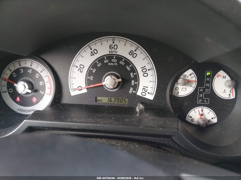 2013 Toyota Fj cruiser VIN JTEBU4BF5DK169913 IAAI salvage auction — FRONT & REAR, Wait Title, sold $6,900 on 2026-07-29 (photo 7)
