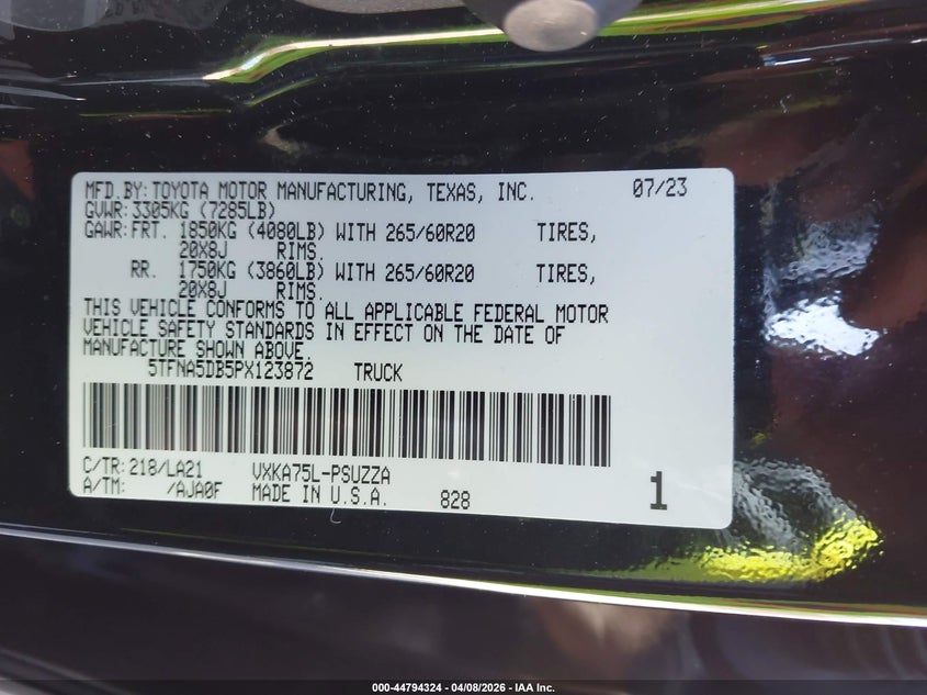 2023 Toyota Tundra VIN 5TFNA5DB5PX123872 IAAI salvage auction — RIGHT SIDE, Wait Title, sold $19,350 on 2026-07-20 (photo 9)