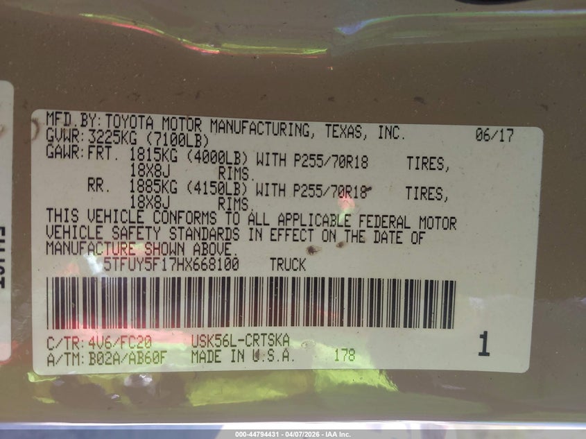 2017 Toyota Tundra VIN 5TFUY5F17HX668100 IAAI salvage auction — FRONT END, Salvage - Greater Than 75% (Maryland), sold $4,600 on 2026-07-07 (photo 9)