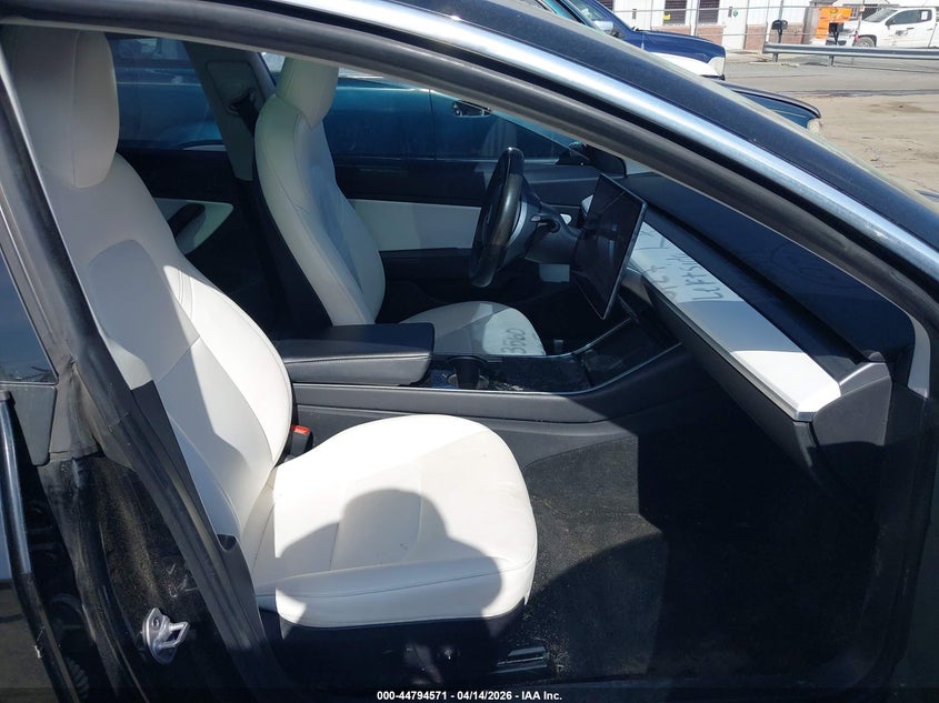 2020 Tesla Model 3 VIN 5YJ3E1EA6LF606690 IAAI salvage auction — SIDE, Salvage Title, sold $4,850 on 2026-07-20 (photo 5)