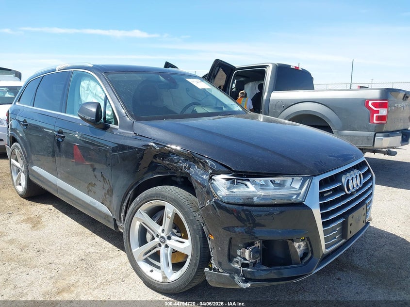 2019 Audi Q7 VIN WA1VAAF7XKD003958 IAAI salvage auction — RIGHT SIDE, Original (Texas), sold $4,850 on 2026-07-14 (photo 1)