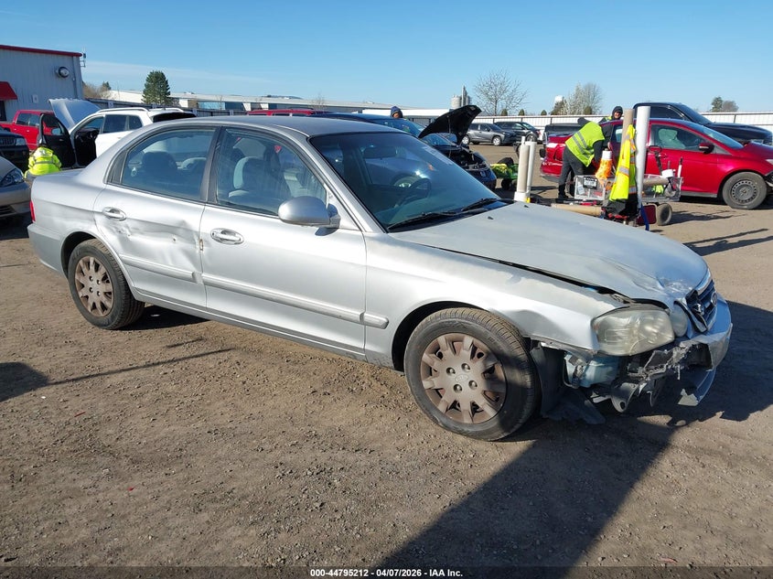 2005 Kia Optima VIN KNAGD126255378693 IAAI salvage auction — RIGHT FRONT, Bill Of Sale (Washington), sold $200 on 2026-07-07 (photo 1)