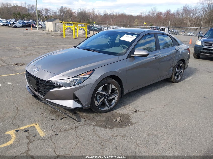 2023 Hyundai Elantra VIN KMHLS4AG3PU572673 IAAI salvage auction — FRONT END, Wait Title, sold $8,100 on 2026-07-09 (photo 2)
