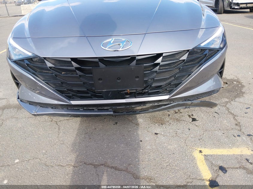 2023 Hyundai Elantra VIN KMHLS4AG3PU572673 IAAI salvage auction — FRONT END, Wait Title, sold $8,100 on 2026-07-09 (photo 6)