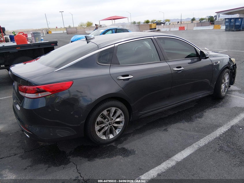 2017 Kia Optima VIN 5XXGT4L32HG154142 IAAI salvage auction — RIGHT FRONT, Salvage Title, sold $1,600 on 2026-08-02 (photo 4)