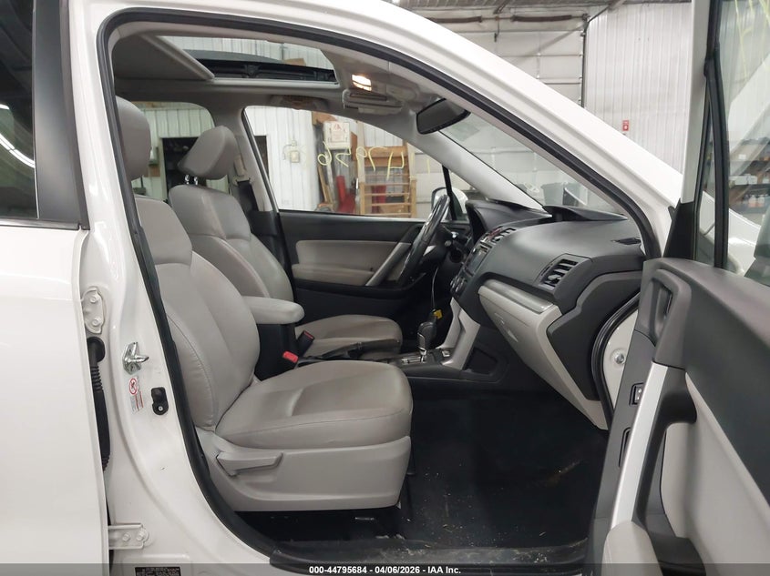 2014 Subaru Forester VIN JF2SJAPC8EH518430 IAAI salvage auction — FRONT & REAR, Salvage (Minnesota), sold $1,750 on 2026-07-14 (photo 5)