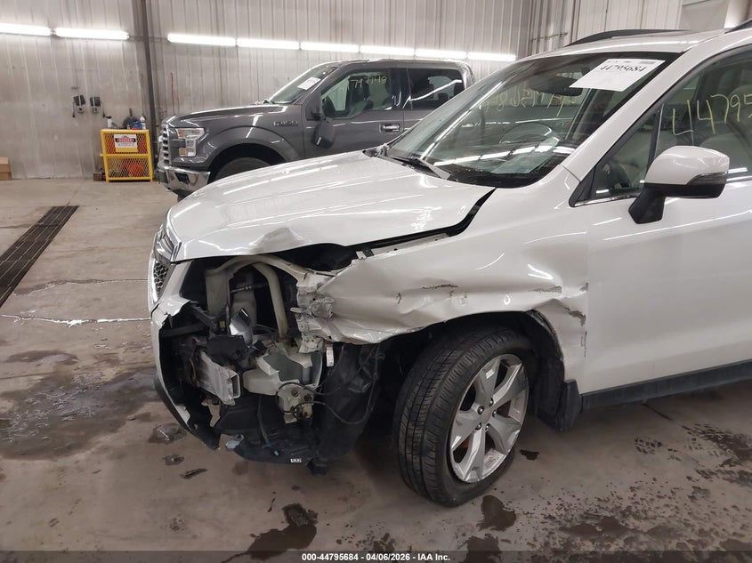 2014 Subaru Forester VIN JF2SJAPC8EH518430 IAAI salvage auction — FRONT & REAR, Salvage (Minnesota), sold $1,750 on 2026-07-14 (photo 6)