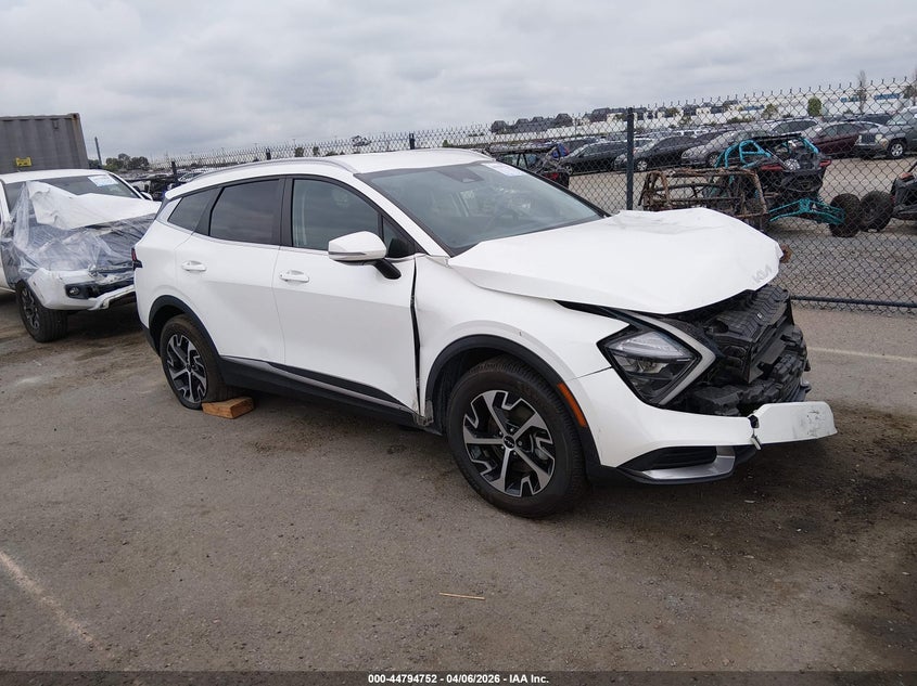 2023 Kia Sportage hybrid VIN KNDPVCAG1P7076261 IAAI salvage auction — FRONT END, Wait Title, sold $5,250 on 2026-07-13 (photo 1)