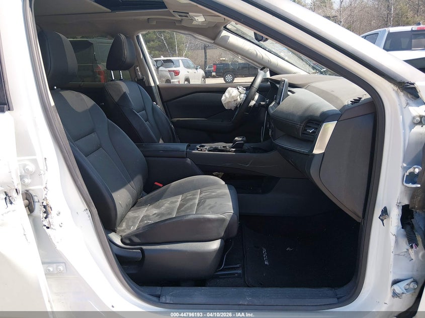 2023 Nissan Rogue VIN JN8BT3BB5PW494108 IAAI salvage auction — FRONT END, Salvage Title, sold $1,900 on 2026-07-22 (photo 5)