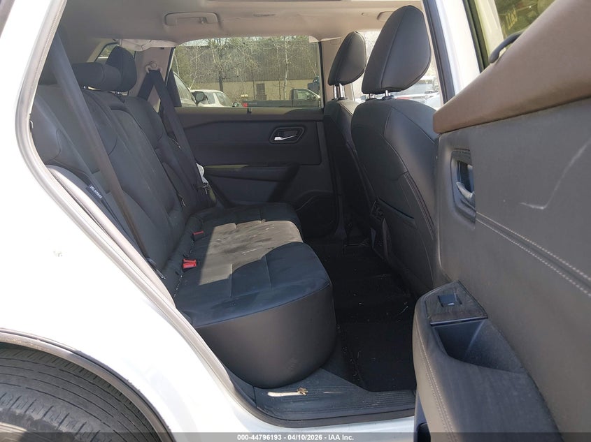 2023 Nissan Rogue VIN JN8BT3BB5PW494108 IAAI salvage auction — FRONT END, Salvage Title, sold $1,900 on 2026-07-22 (photo 8)