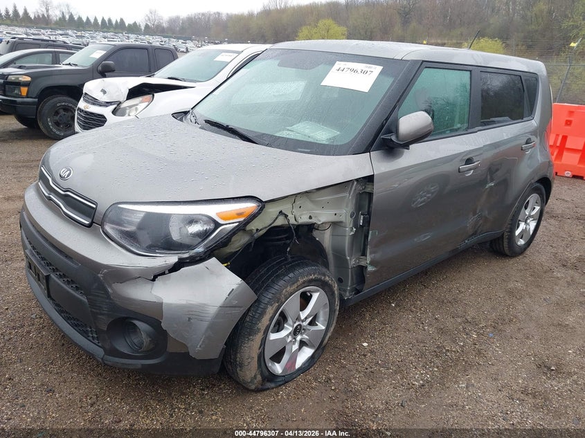 2017 Kia Soul VIN KNDJN2A20H7497779 IAAI salvage auction — LEFT SIDE, Salvage (Illinois), sold $1,675 on 2026-07-08 (photo 2)