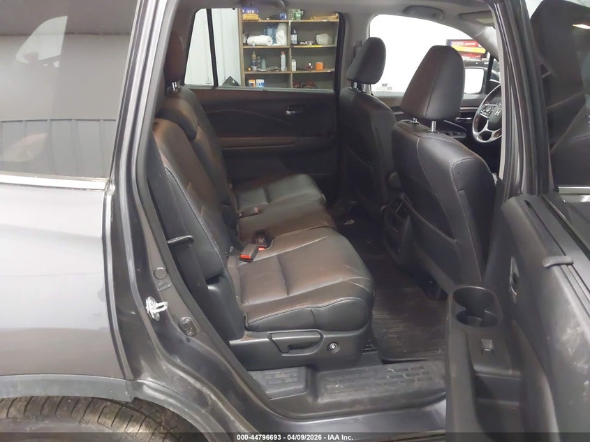 2022 Honda Pilot VIN 5FNYF6H29NB096634 IAAI salvage auction — FRONT END, Regular (South Dakota), sold $9,600 on 2026-07-28 (photo 8)