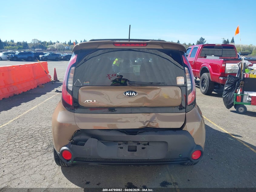 2014 Kia Soul VIN KNDJN2A27E7027583 IAAI salvage auction — REAR END, Salvage (Oregon), sold $1,650 on 2026-07-09 (photo 6)