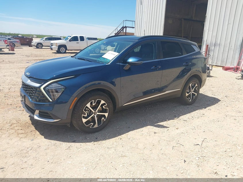 2025 Kia Sportage hybrid VIN KNDPVCDG3S7206531 IAAI salvage auction — REAR END, Original (Texas), sold $11,900 on 2026-07-16 (photo 2)