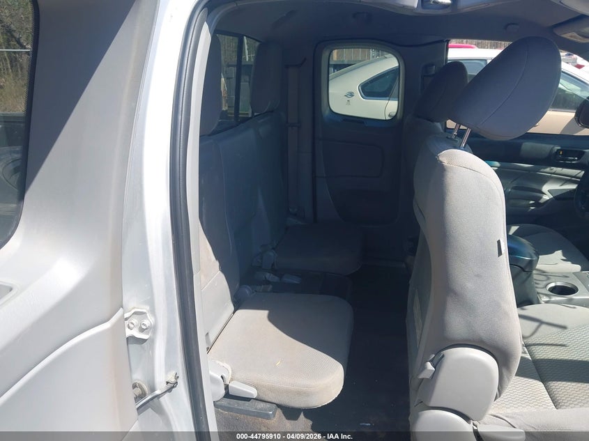 2012 Toyota Tacoma VIN 5TFTX4CNXCX013681 IAAI salvage auction — LEFT FRONT, Salvage Title, sold $2,300 on 2026-07-15 (photo 8)
