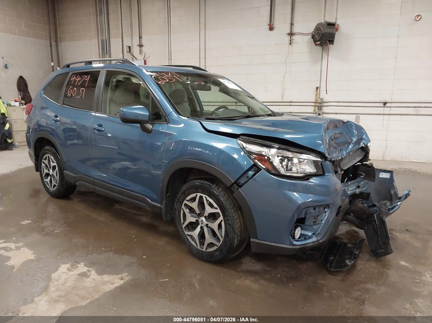 2020 Subaru Forester VIN JF2SKAJC7LH578928 IAAI salvage auction — FRONT END, Salvage (Maine), sold $4,825 on 2026-07-20 (photo 1)
