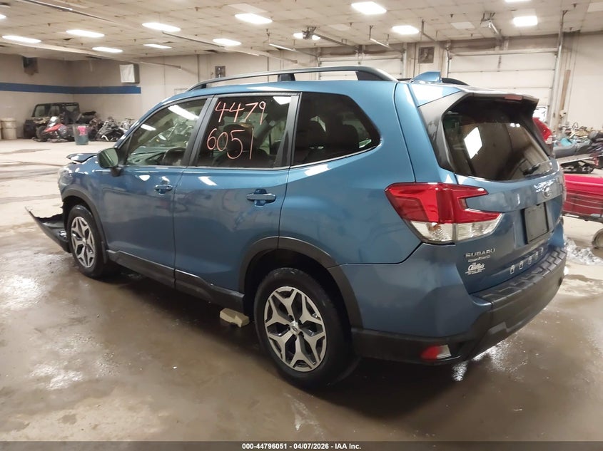 2020 Subaru Forester VIN JF2SKAJC7LH578928 IAAI salvage auction — FRONT END, Salvage (Maine), sold $4,825 on 2026-07-20 (photo 3)