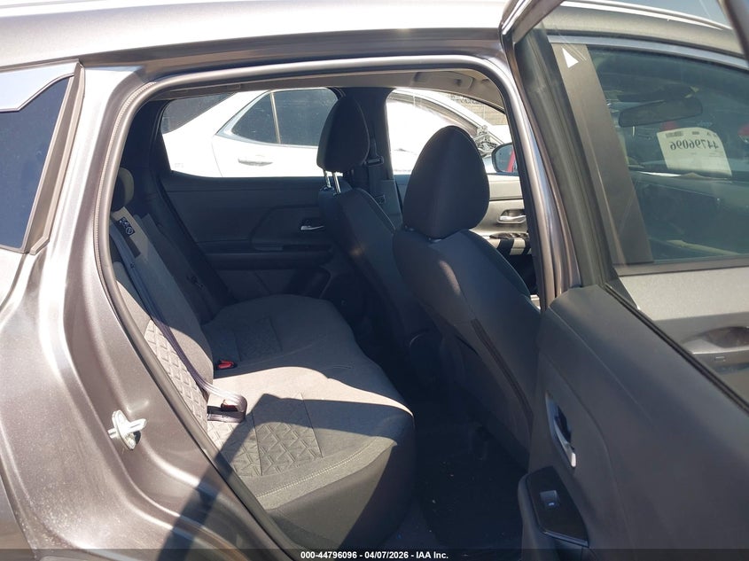 2026 Nissan Kicks VIN 3N8AP6CB5TL338618 IAAI salvage auction — FRONT END, Salvage Title, sold $2,700 on 2026-07-22 (photo 8)