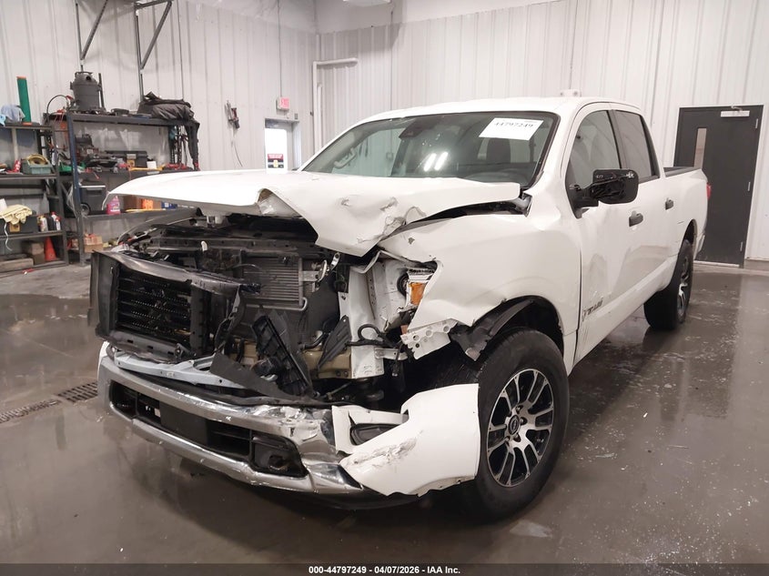 2024 Nissan TITAN VIN 1N6AA1EC1RN109283 IAAI salvage auction — FRONT END, Salvage Title, sold $11,700 on 2026-07-16 (photo 6)