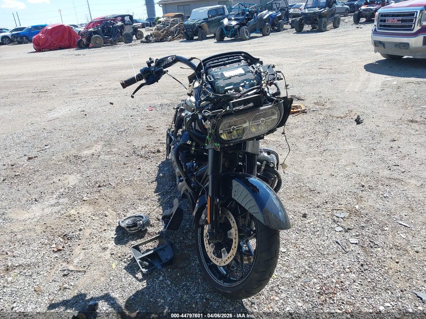 2023 Harley-davidson Fltrxs VIN 1HD1KTP15PB680263 IAAI salvage auction — ROLLOVER, Clear (Indiana), sold $2,800 on 2026-07-20 (photo 5)