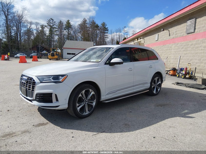 2020 Audi Q7 VIN WA1LXAF77LD008025 IAAI salvage auction — UNDERCARRIAGE, Salvage (Maine), sold $12,600 on 2026-07-30 (photo 2)