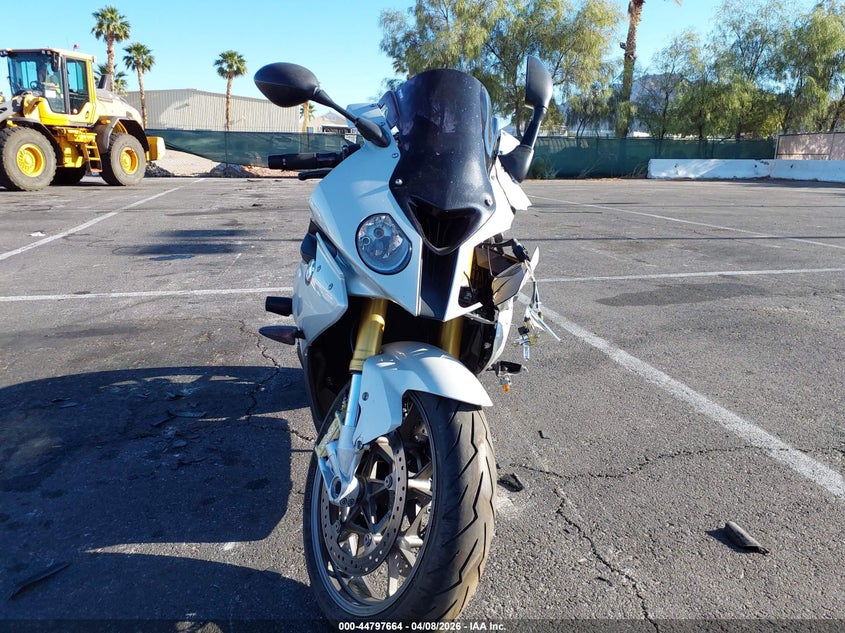 2011 BMW S 1000 VIN WB1051701BZV42605 IAAI salvage auction — LEFT FRONT, Salvage (Nevada), sold $2,650 on 2026-07-20 (photo 5)