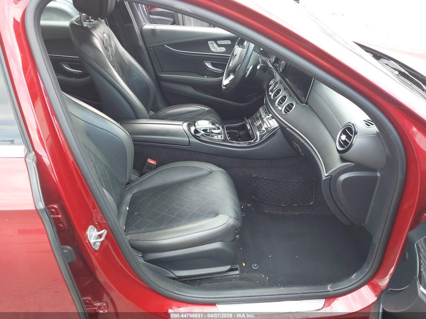 2017 Mercedes-benz E-klasse VIN WDDZF4KBXHA180501 IAAI salvage auction — FRONT END, Salvage Title, sold $9,375 on 2026-07-14 (photo 5)