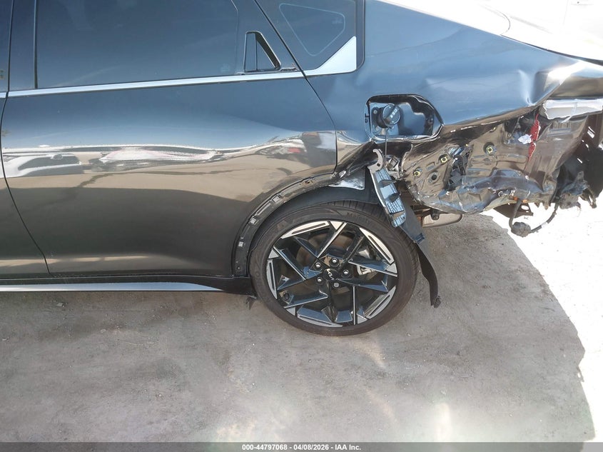 2025 Kia K4 VIN 3KPFW4DE8SE052492 IAAI salvage auction — LEFT REAR, Wait Title, sold $7,300 on 2026-07-29 (photo 6)