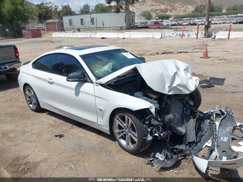 2017 BMW 4er VIN WBA4R7C51HK876614 IAAI salvage auction — FRONT & REAR, Wait Title, sold $125 on 2026-07-21 (photo 1)
