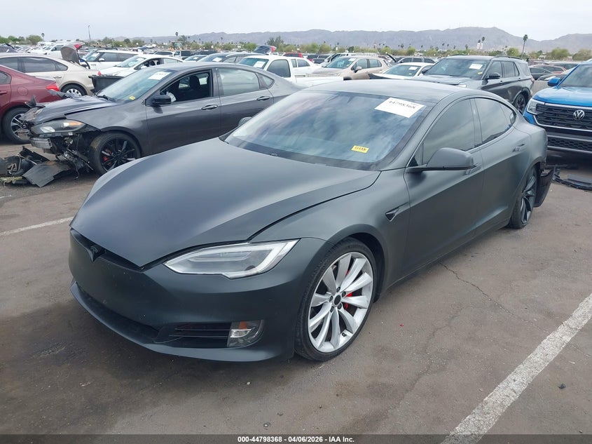 2017 Tesla Model s VIN 5YJSA1E28HF192366 IAAI salvage auction — REAR END, Wait Title, sold $8,600 on 2026-07-25 (photo 2)