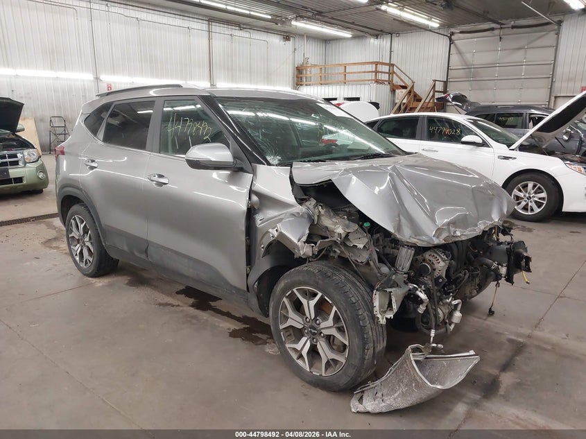 2022 Kia Seltos VIN KNDERCAA5N7281165 IAAI salvage auction — FRONT END, Salvage (Minnesota), sold $3,000 on 2026-07-14 (photo 1)