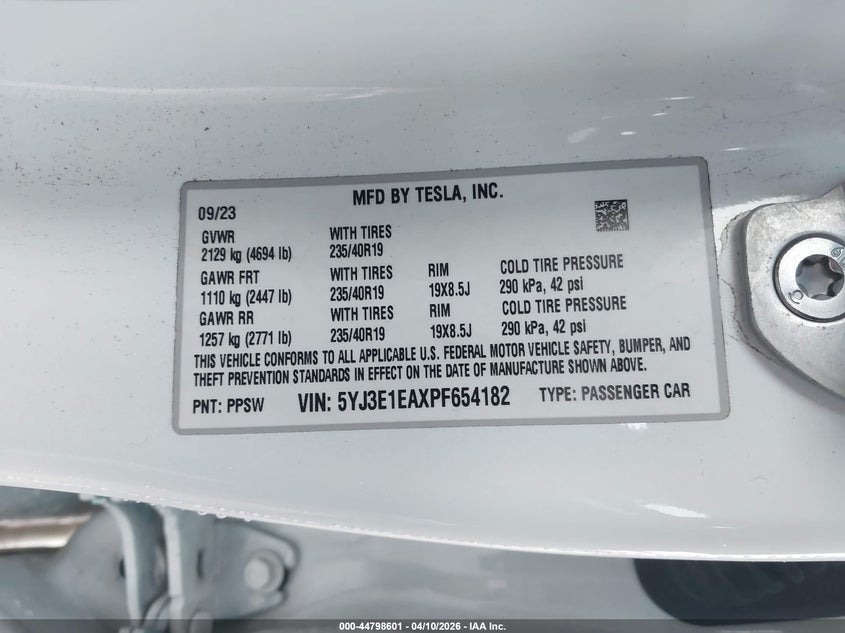 2023 Tesla Model 3 VIN 5YJ3E1EAXPF654182 IAAI salvage auction — RIGHT REAR, Salvage (Hawaii), sold $1,050 on 2026-07-23 (photo 9)