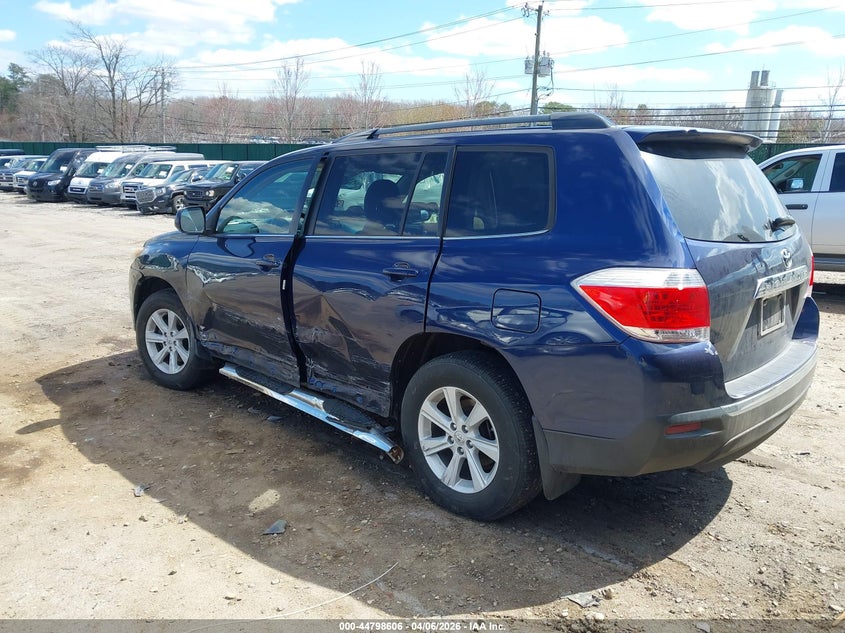 2013 Toyota Highlander VIN 5TDBK3EH3DS211408 IAAI salvage auction — LEFT SIDE, Mv-907A (New York), sold $4,550 on 2026-07-07 (photo 3)