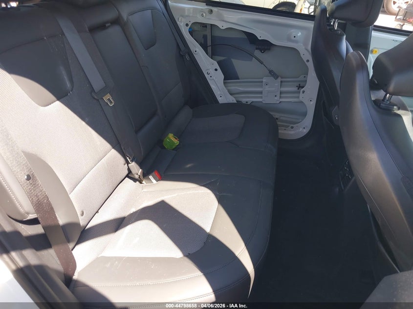 2025 Kia Niro VIN KNDCR3L15S5139166 IAAI salvage auction — LEFT REAR, Wait Title, sold $11,100 on 2026-07-30 (photo 8)
