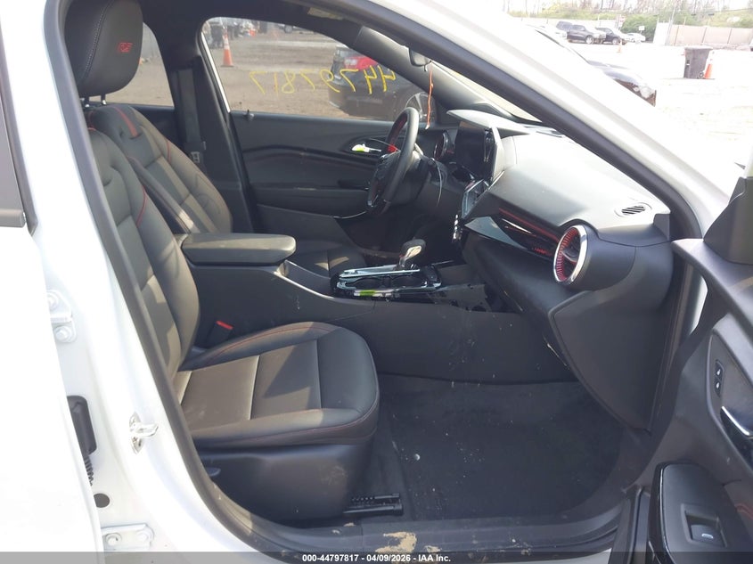 2026 Chevrolet Trax VIN KL77LJEP2TC020963 IAAI salvage auction — FRONT END, Wait Title, sold $2,850 on 2026-07-23 (photo 5)