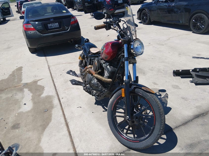2017 Yamaha Xv VIN JYAVN05E6HA013283 IAAI salvage auction — LEFT & RIGHT, Salvage (Texas), sold $25 on 2026-07-29 (photo 1)