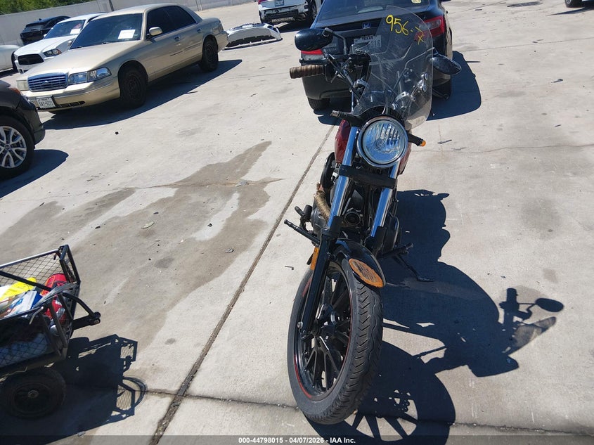 2017 Yamaha Xv VIN JYAVN05E6HA013283 IAAI salvage auction — LEFT & RIGHT, Salvage (Texas), sold $25 on 2026-07-29 (photo 5)