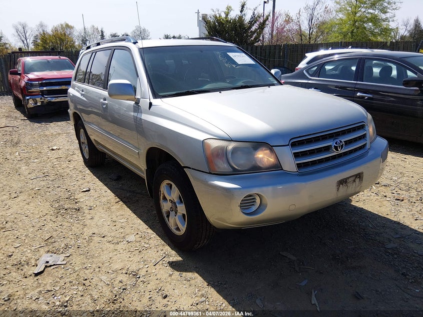 2003 Toyota Highlander VIN JTEHF21A030155510 IAAI salvage auction — FRONT END, Clear (Virginia), sold $175 on 2026-07-27 (photo 1)